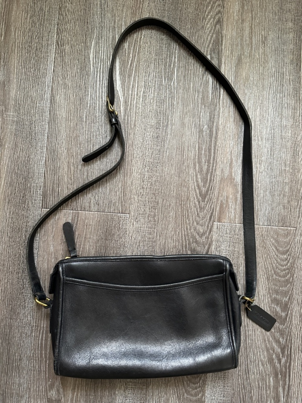 Coach 1994 Black Leather Taylor Crossbody Bag